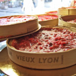 赤いプラリネのタルト Tarte aux pralines rouges